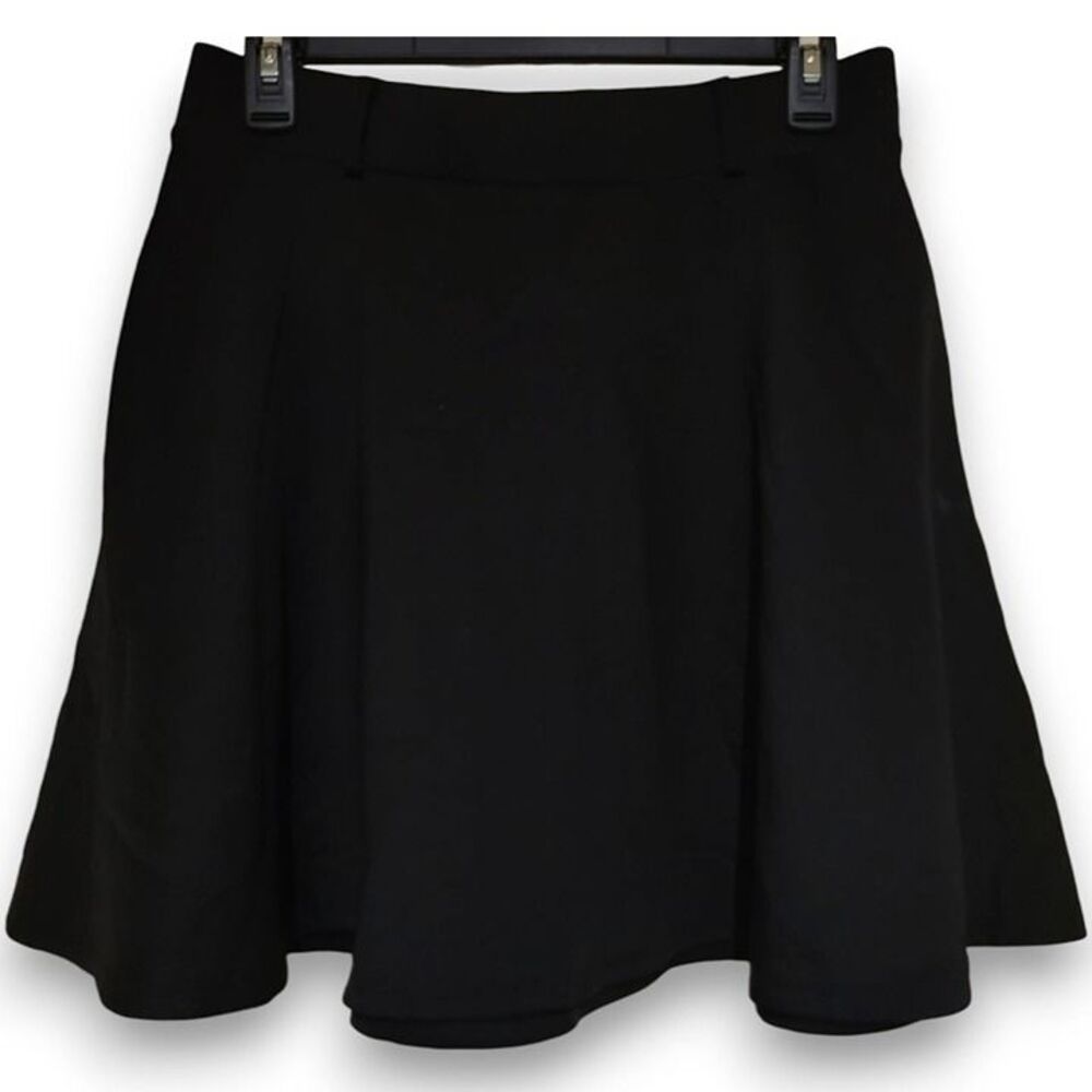 Lot of 3 Skater Skirts 2 Hot Topic 1 Unbranded Black Metal Belt Medium - Picture 5 of 6